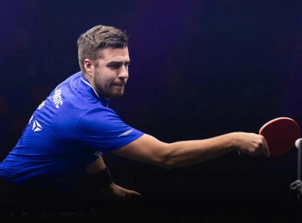 使队员们连 使队员们连