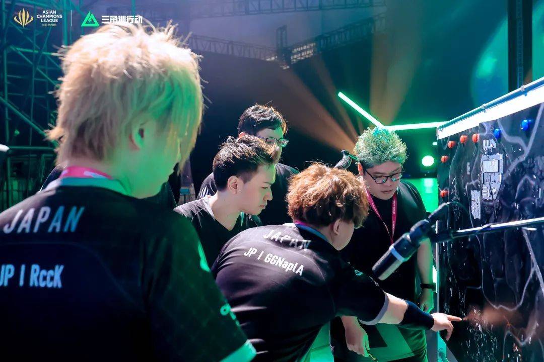 方比分交替 方比分交替